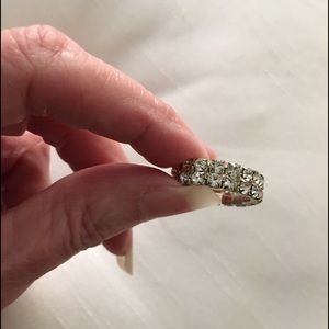 Fashion New Sparkly Stretch Ring.